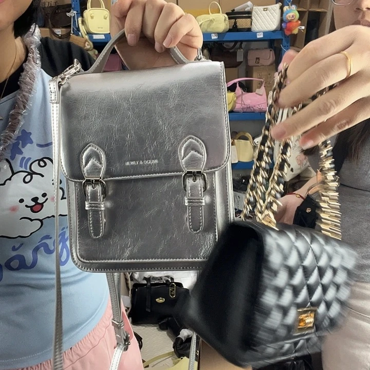 蚕丝霞*…健健康康平平安安