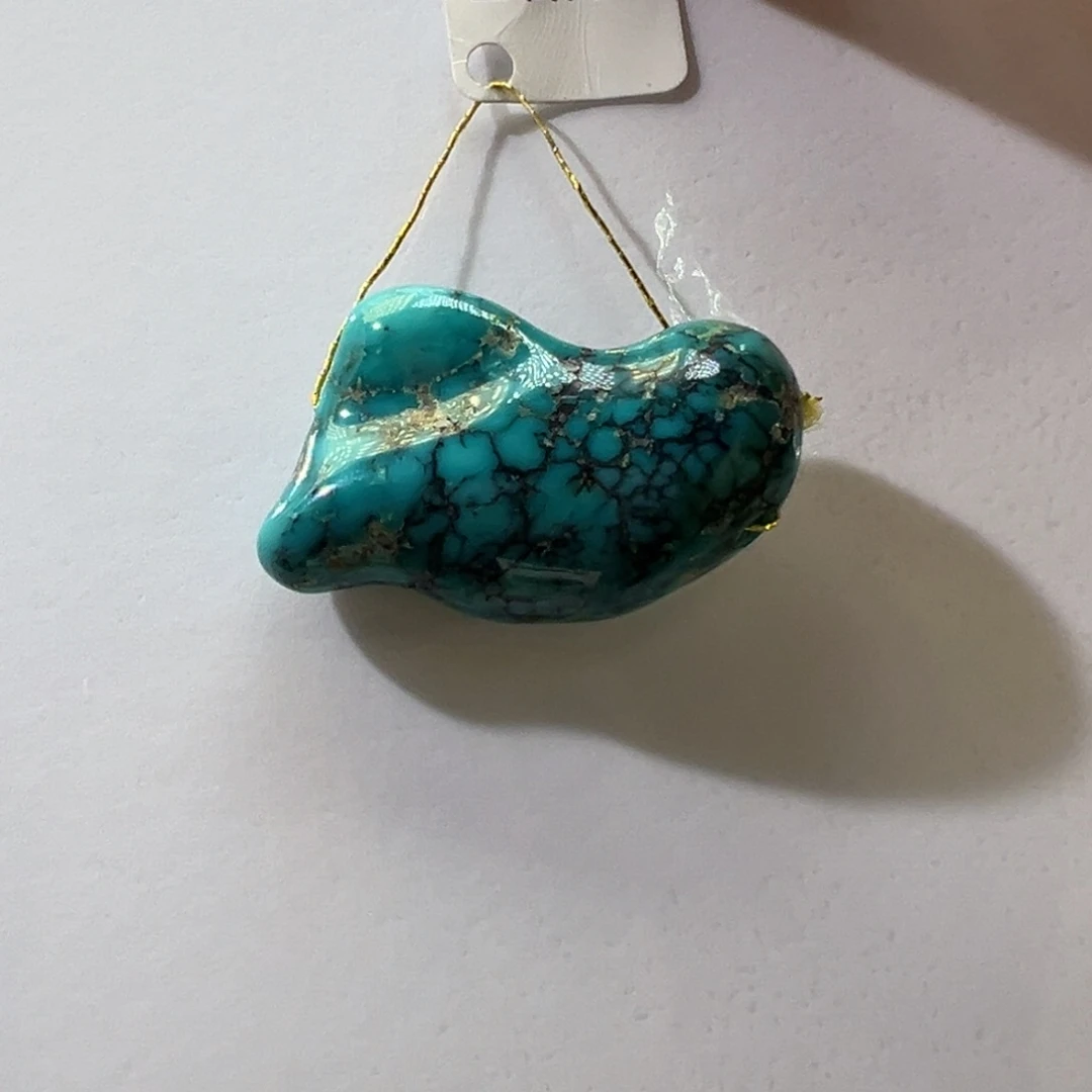 绿松石未镶嵌挂件