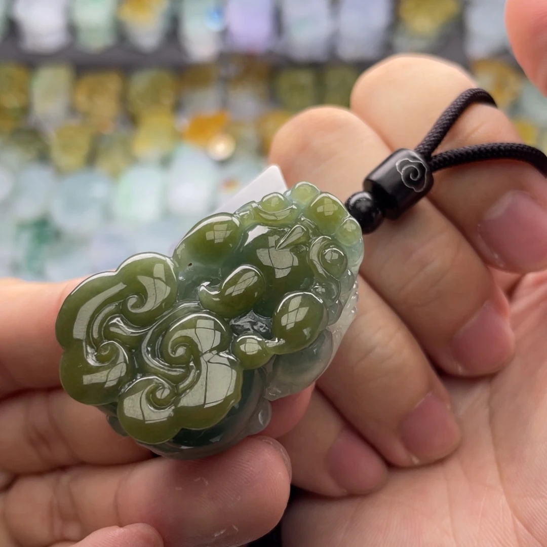 颈饰未镶嵌翡翠貔貅29