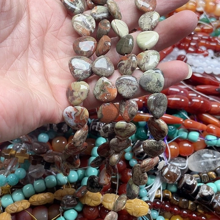 玛瑙/玉髓珠宝半成品未镶嵌一条13mm花玛瑙爱心