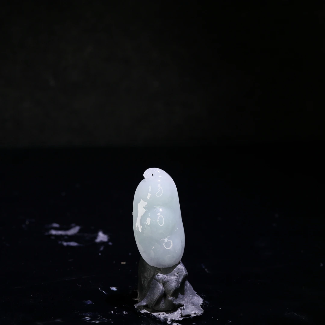 2天然缅甸翡翠A货冰紫豆子/800108北京中保拍卖