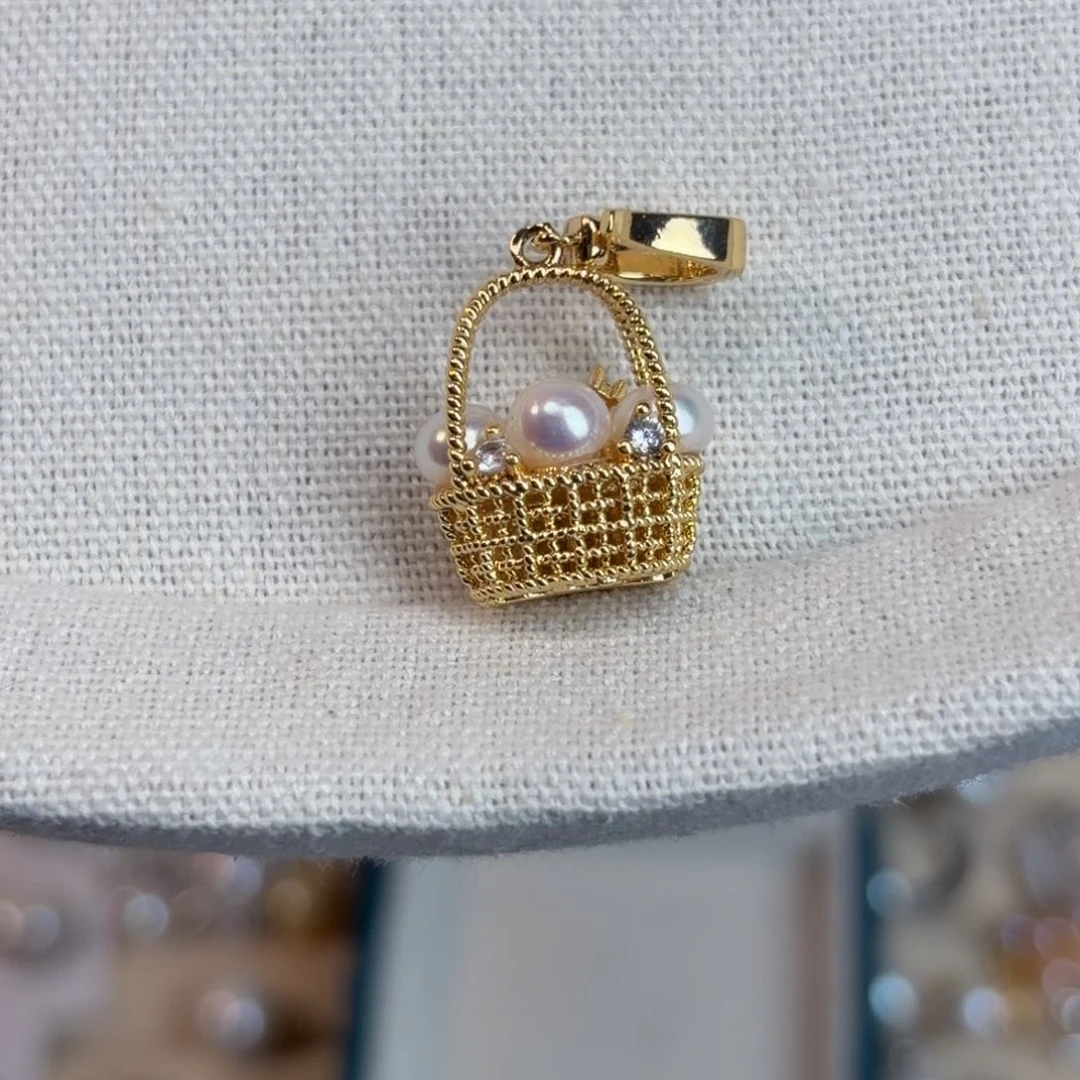 淡水珍珠吊坠未镶嵌