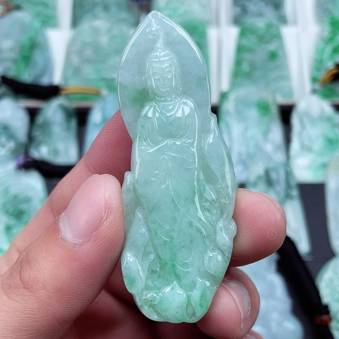 翡翠颈饰未镶嵌翡翠吊坠