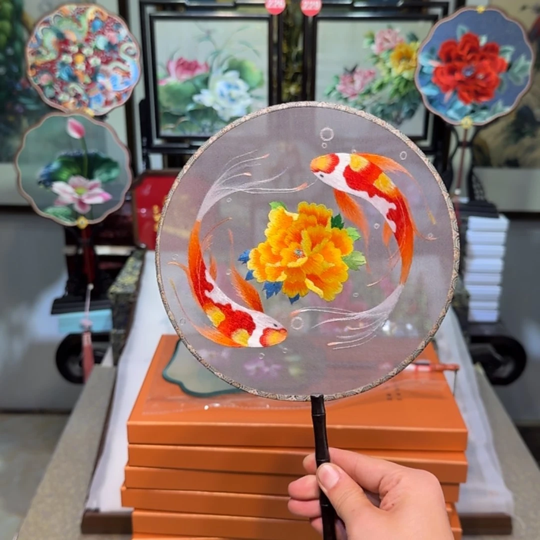 刺绣刺绣工艺精湛