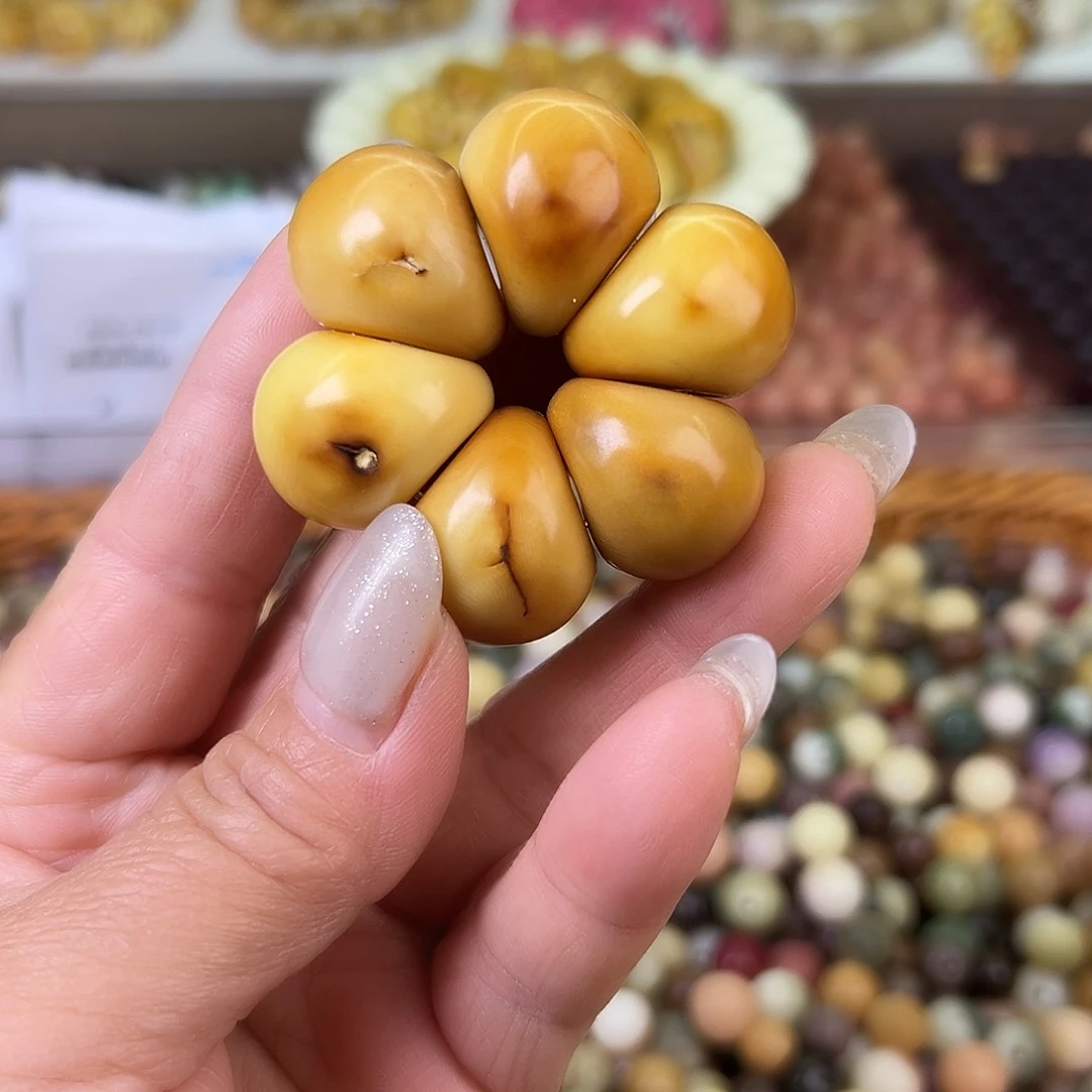 菩提根/象牙果吊坠瑕疵23炭烧算瓣手捻一个表面有裂