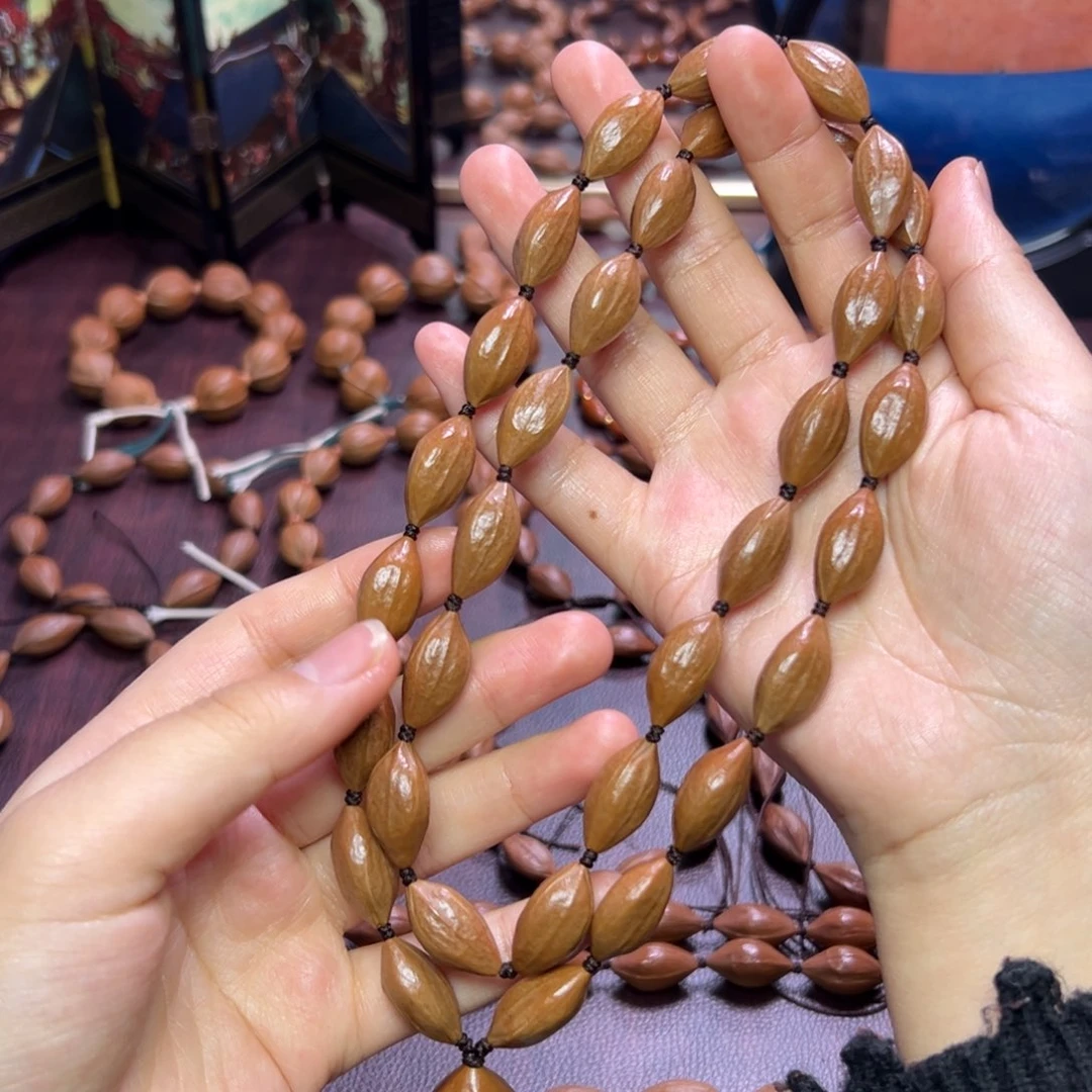 橄榄核手串/手链油 瓜子 1.15 2.2左右 长