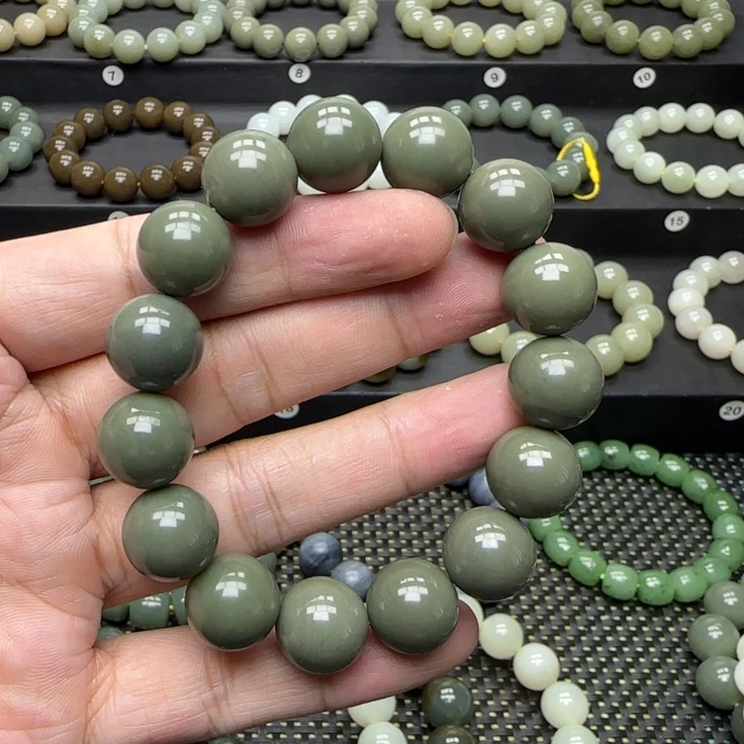 和田玉手链未镶嵌程*祥豆青