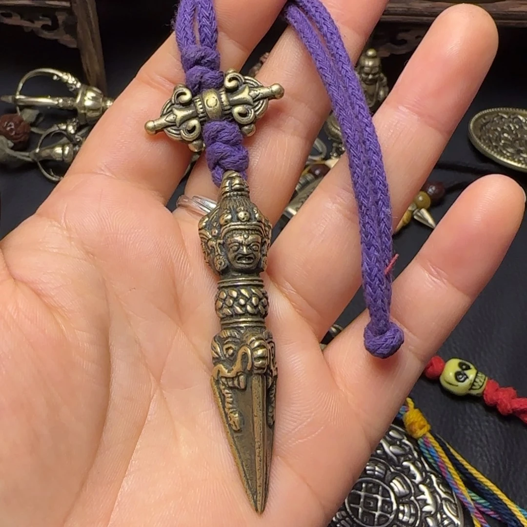 葫***叔泥塑藏传牌子……藏传牌子