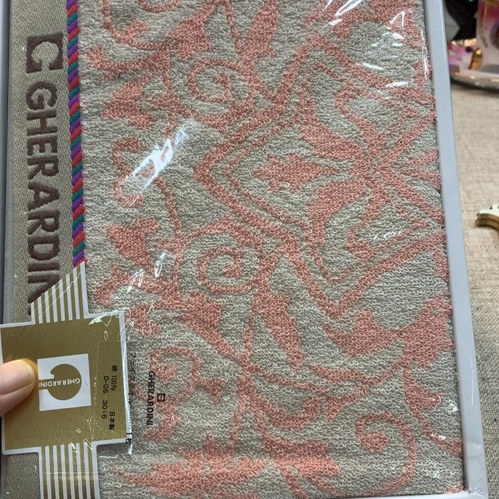 金瓷阁家的美丽瓷器