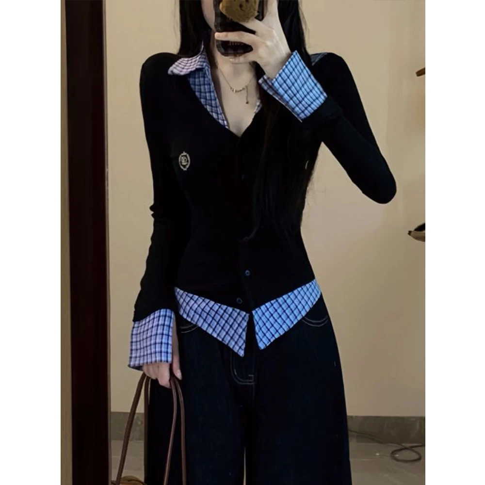 2025年格子拼接V领长袖T恤女春秋新款修身辣妹内搭修身打底衫上衣