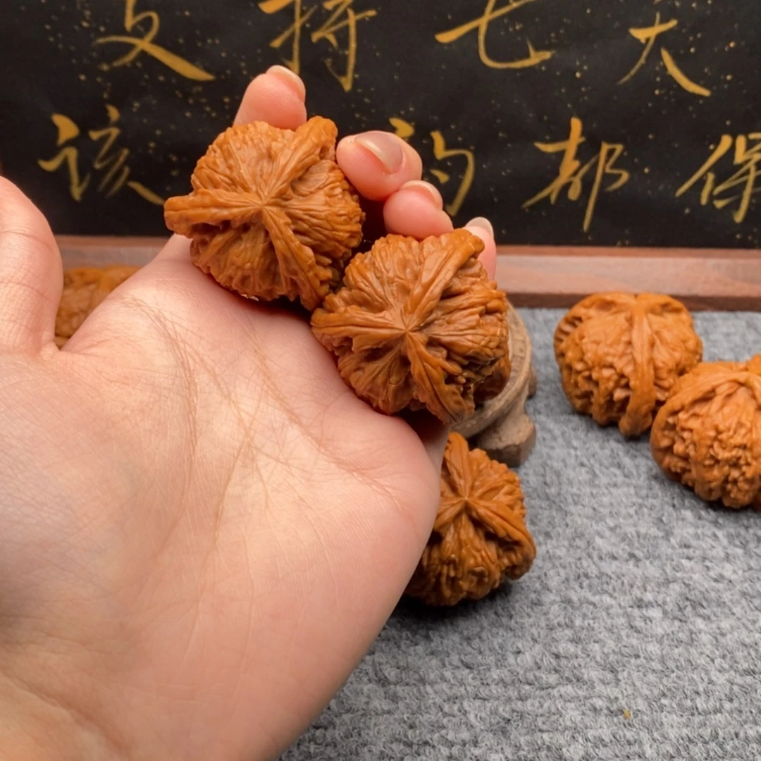 【闪购商品】吊坠文玩核桃关***?