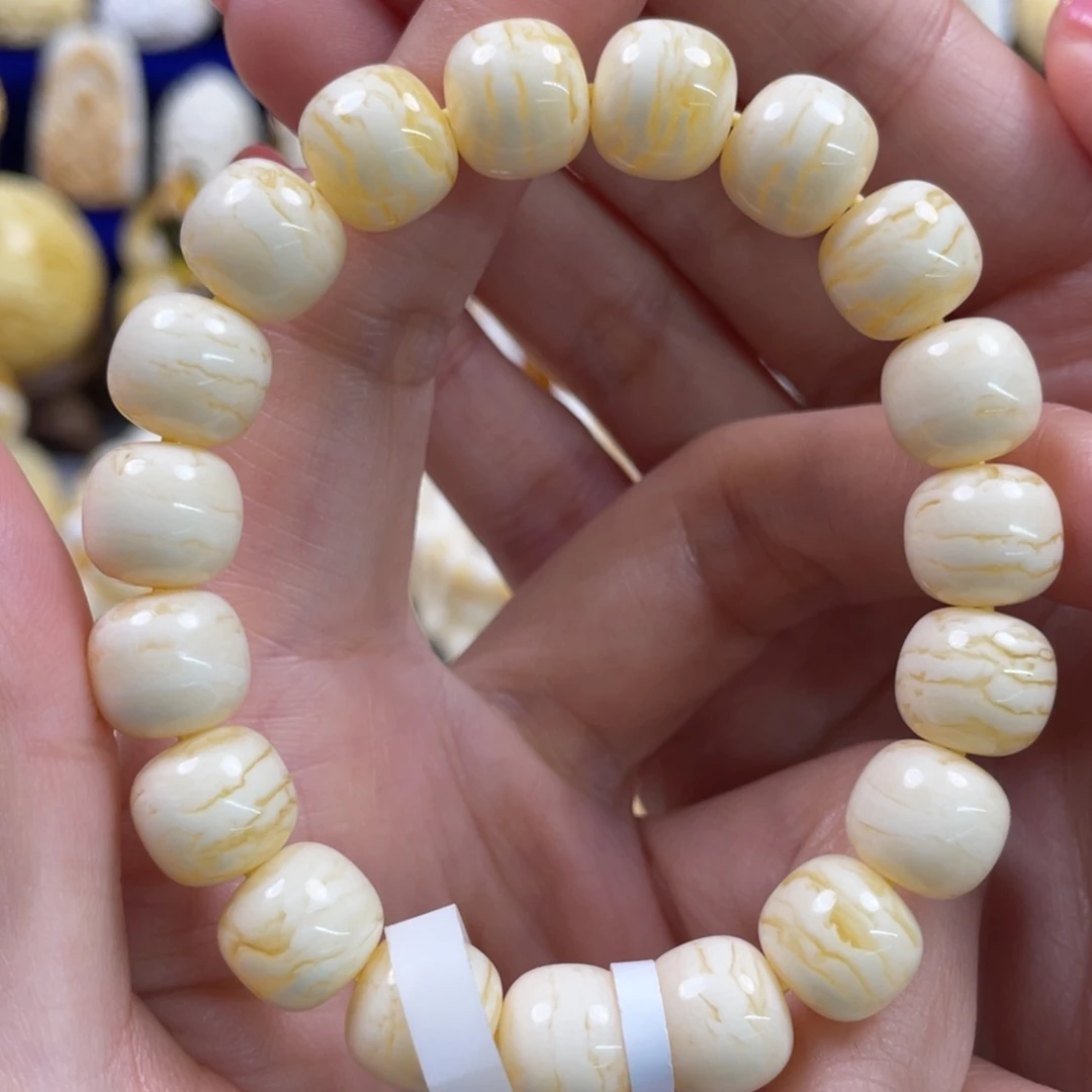 蜜蜡裸石未镶嵌琥珀蜜蜡