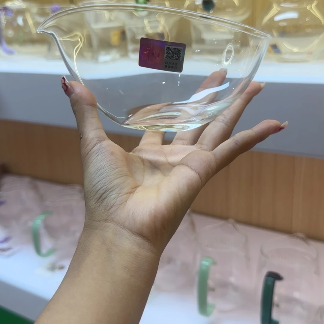 我****禾器云渺无耳公道杯。。。