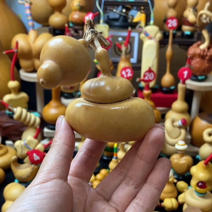 M***n我吃个冰淇淋吧……好我们就已经