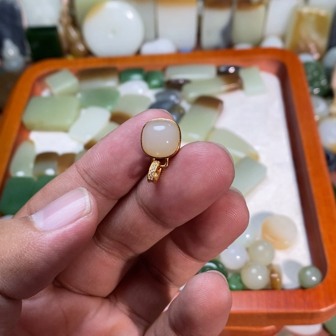 C****吊坠(不含链)银S925镶嵌和田玉