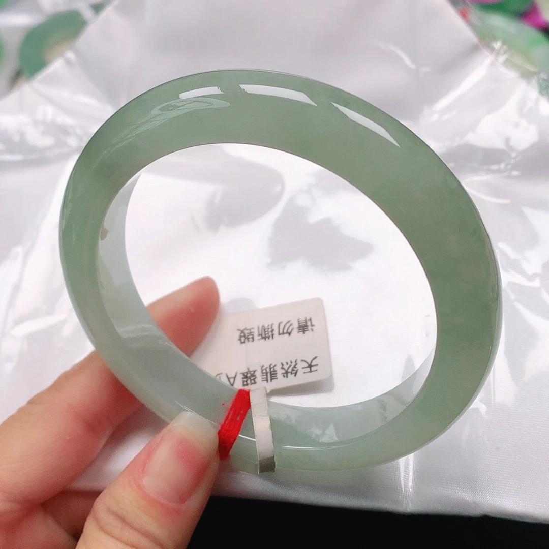 翡翠手镯未镶嵌天然翡翠手镯58
