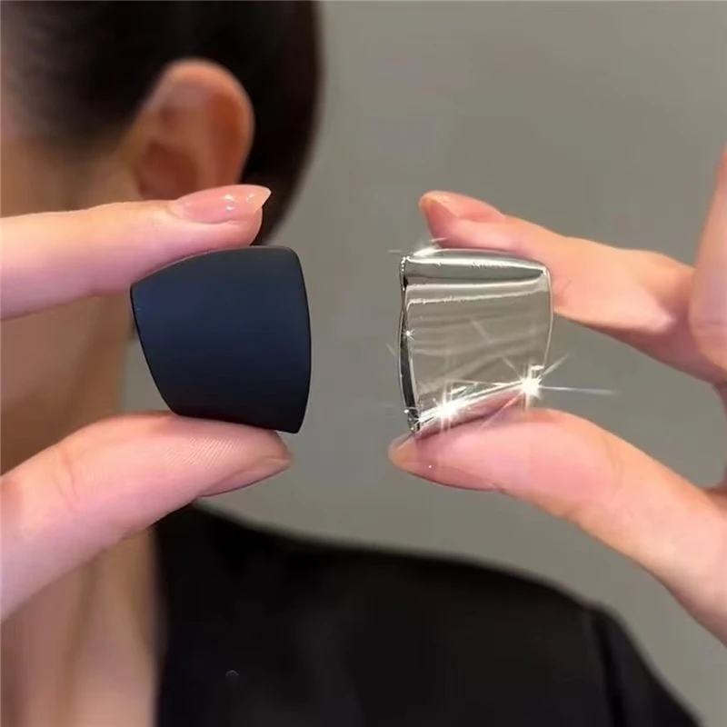 铜合金耳饰 拼色日韩女银色耳环耳钉耳饰耳夹冷淡小众首饰高级感