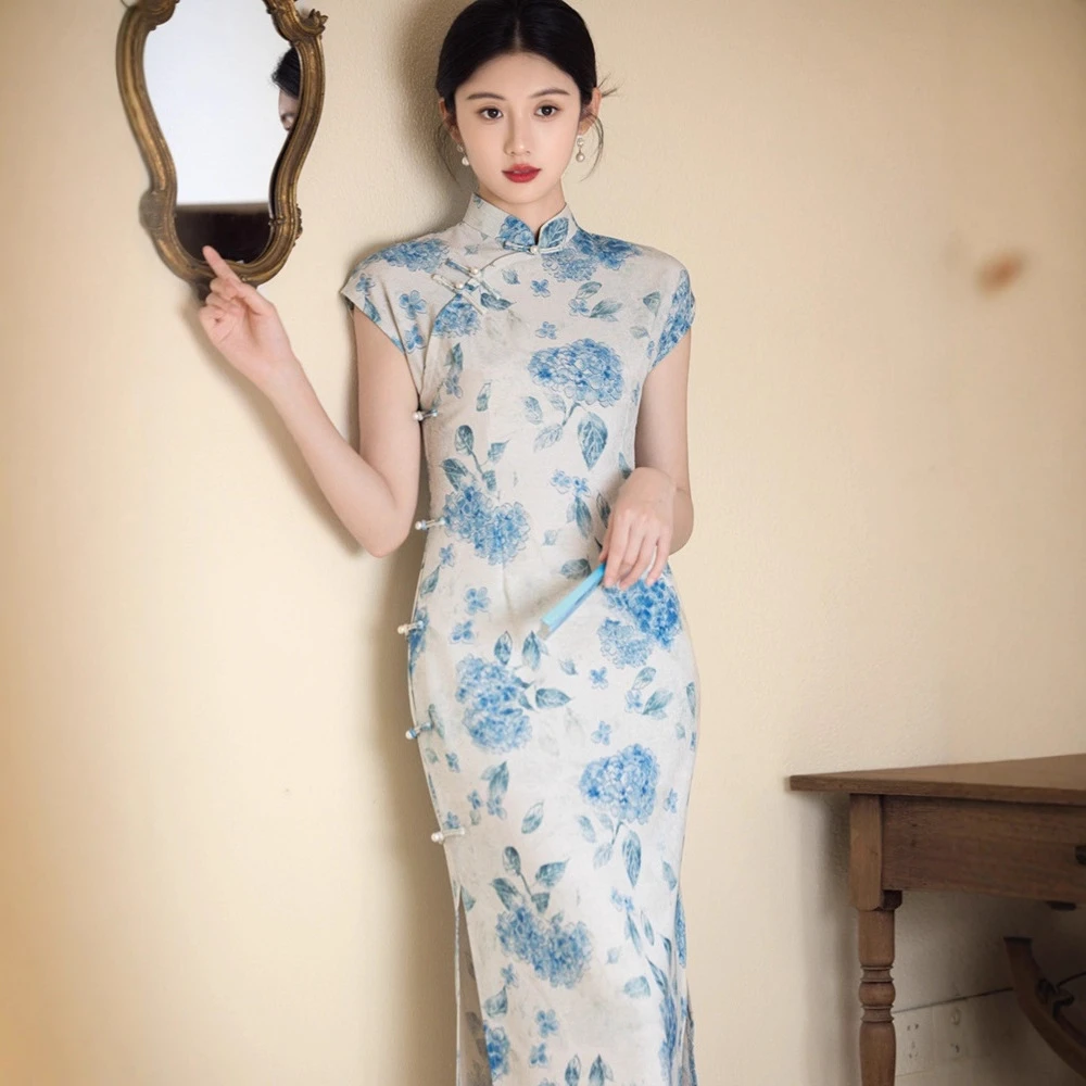 《25新款》国风立领盘扣改良版旗袍女夏季新中式修身显瘦时尚连衣裙