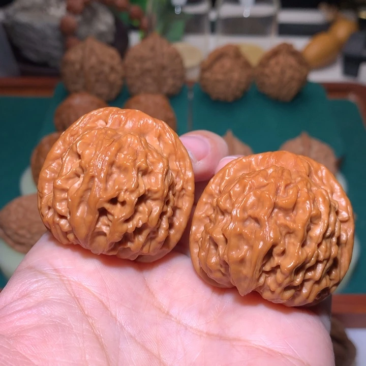 文玩核桃把件天地