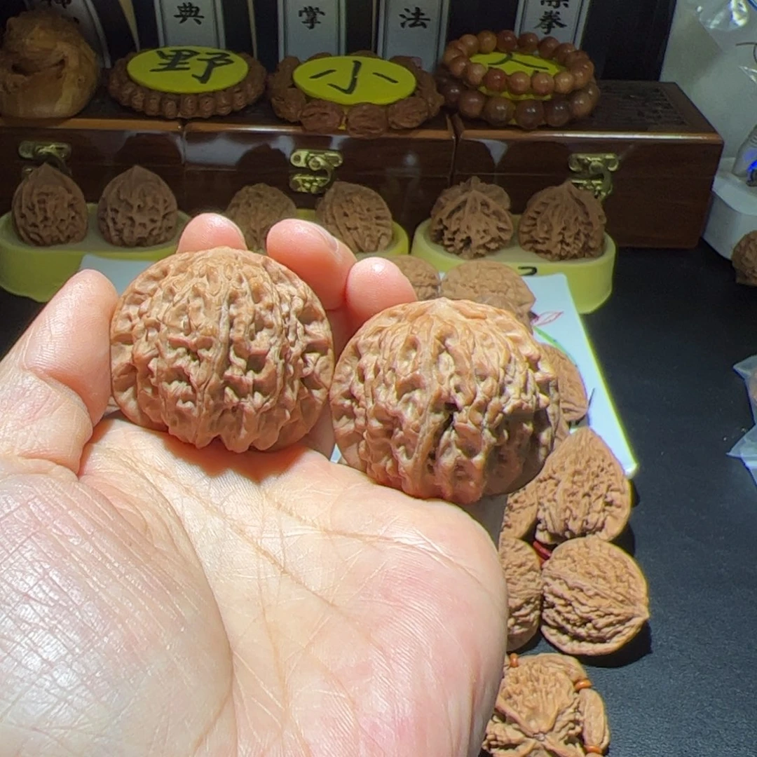 邪****把件文玩核桃玄天珠