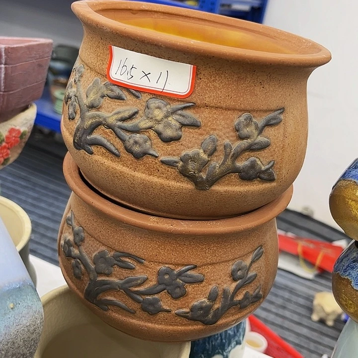 多肉绿植陶瓷花盆9.9包邮，有孔