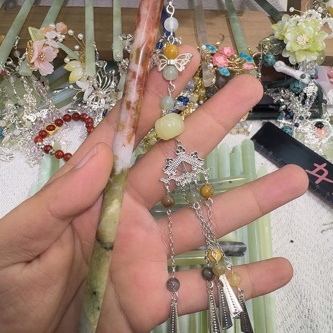 合金蛇纹石玉发饰