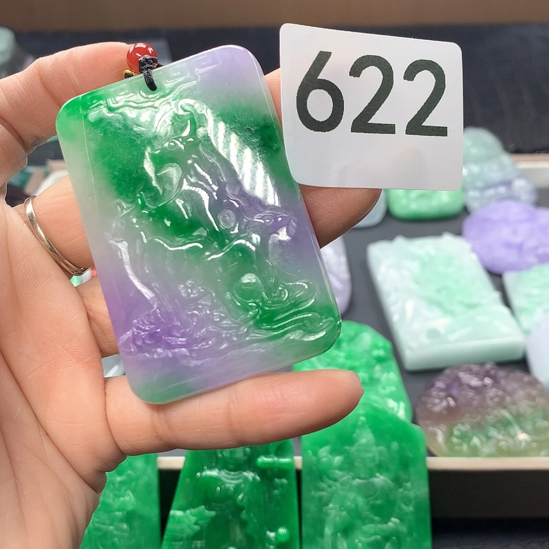 翡翠颈饰未镶嵌小