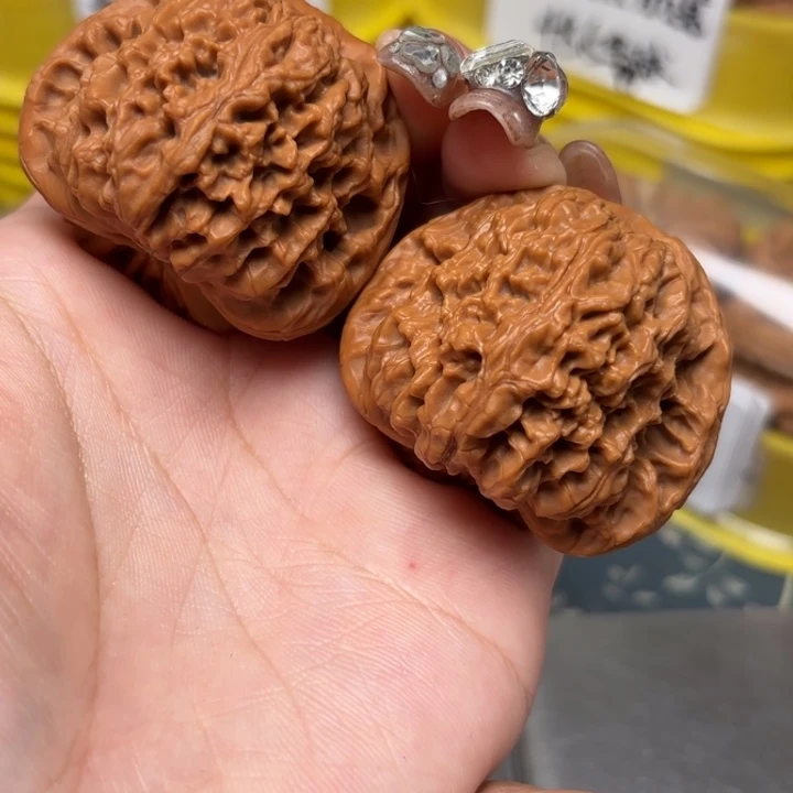 文玩核桃吊坠43-30097-02