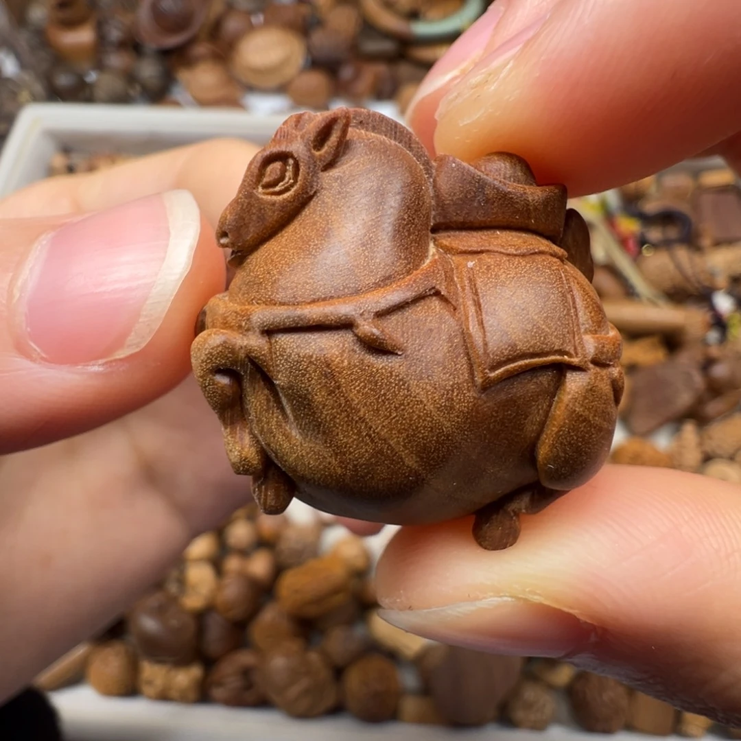 檀香木马上有钱老山檀