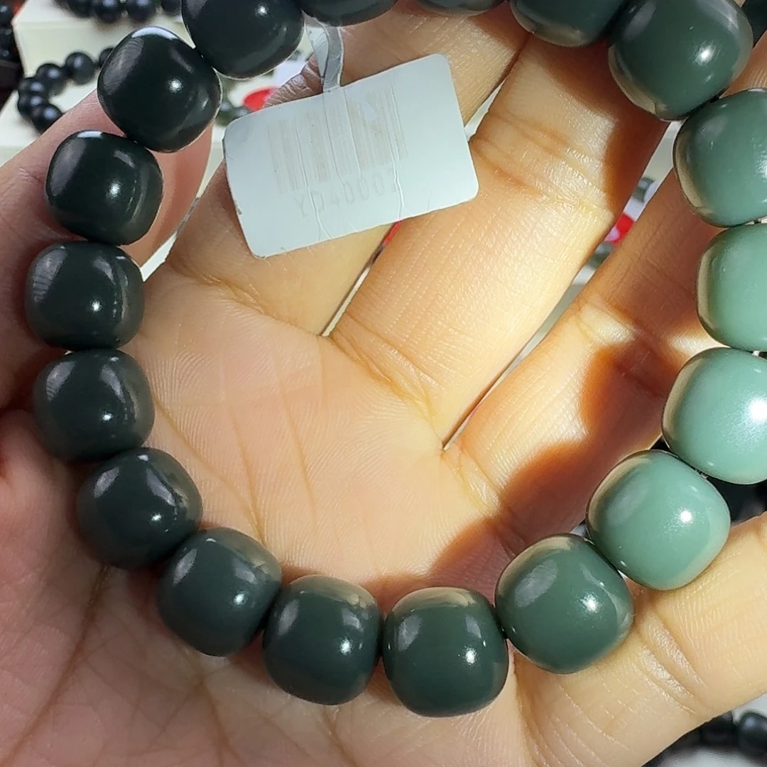 和田玉未镶嵌手串