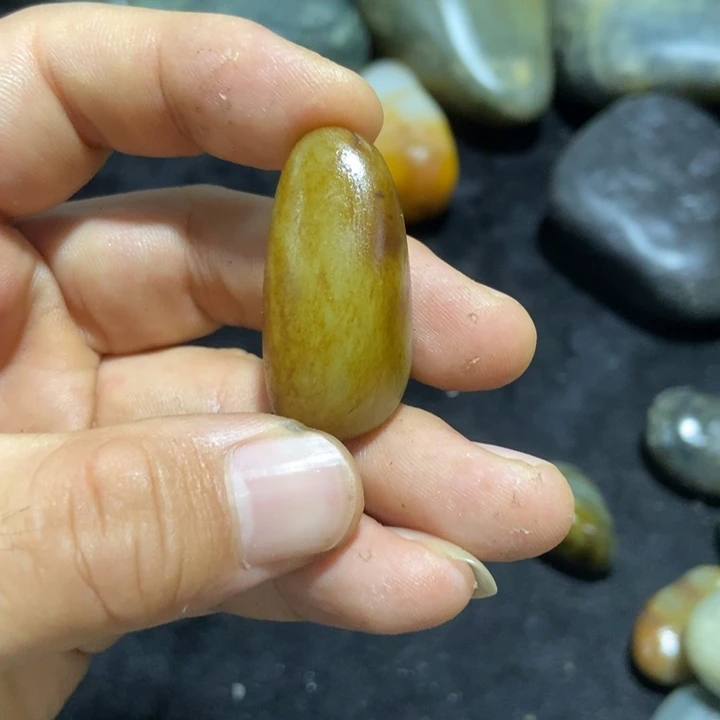 未镶嵌和田玉（糖玉）挂件