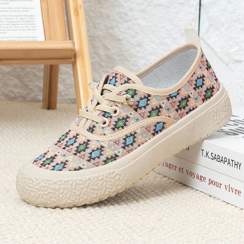 2025春秋新款老北京布鞋女透气休闲妈妈鞋软底防滑一蹬帆布鞋女