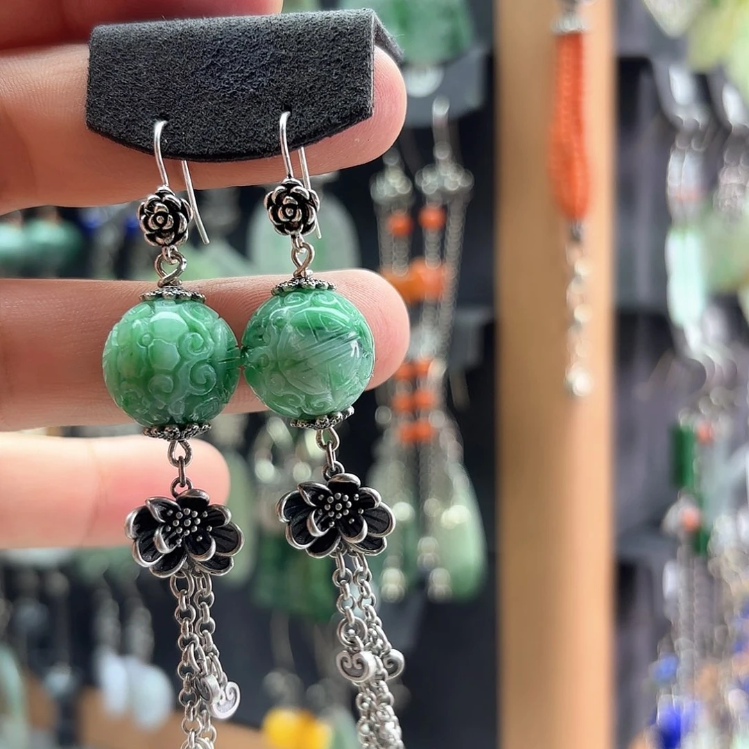 五***白银S925镶嵌翡翠耳饰