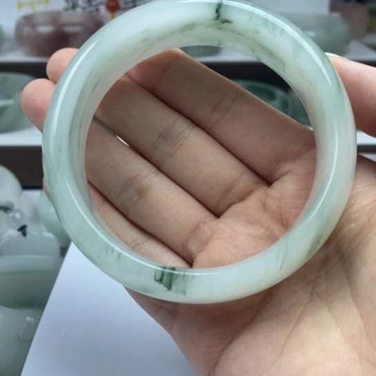 石英质玉（金丝玉）未镶嵌手镯