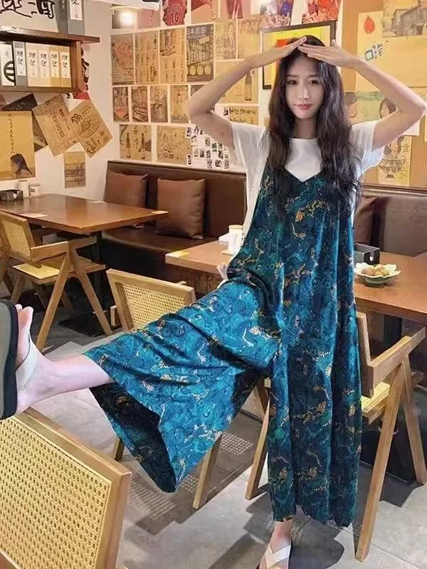 2110蓝色多巴胺印花背带裤女2025新款夏季显瘦阔腿裤子套装