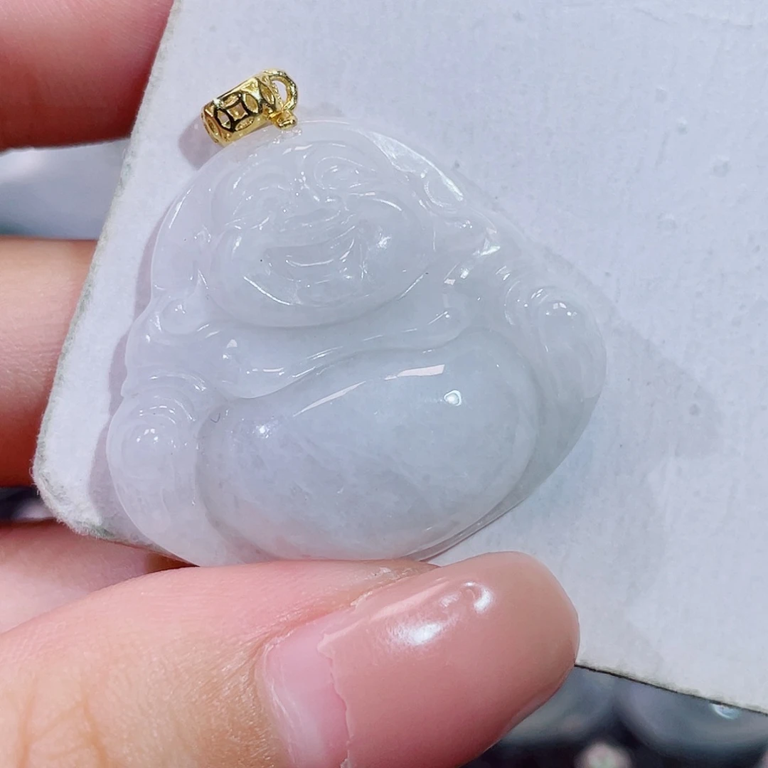 翡翠未镶嵌颈饰佛公