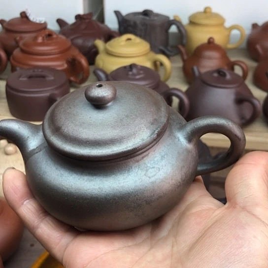 茶壶紫砂紫泥仿古180豪生左右