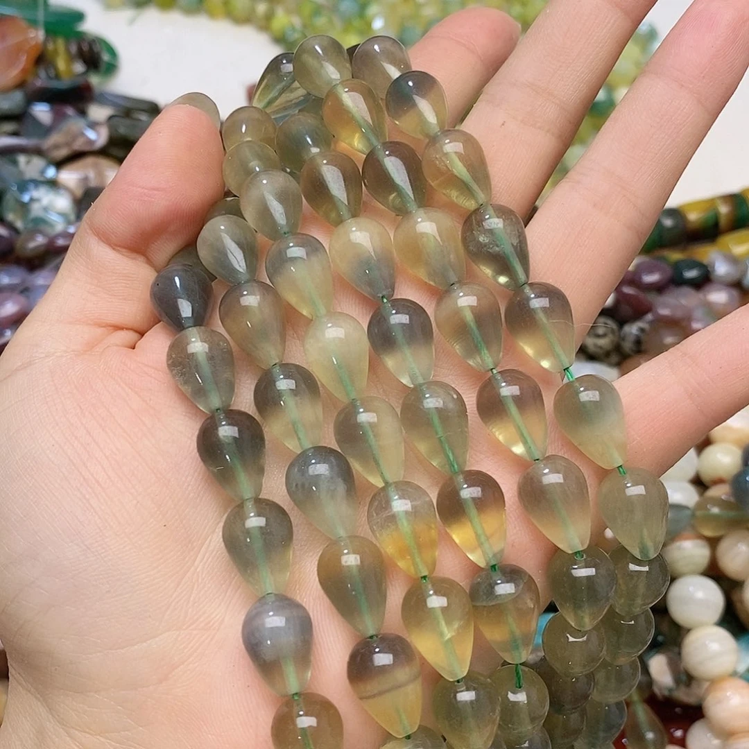 玛瑙/玉髓未镶嵌珠宝半成品莹石一条