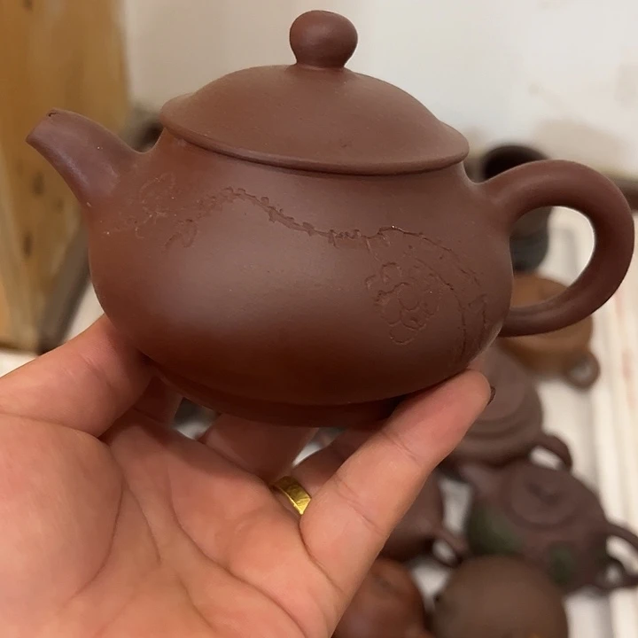 紫砂茶壶……瑕。瑕疵