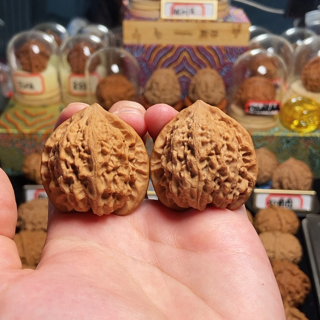 吊坠文玩核桃41金牛