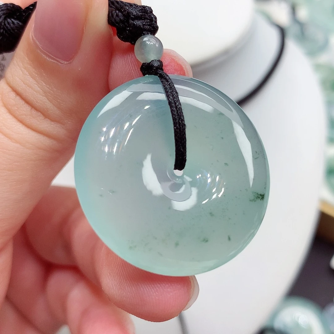 颈饰未镶嵌翡翠翡翠56，30/5.9