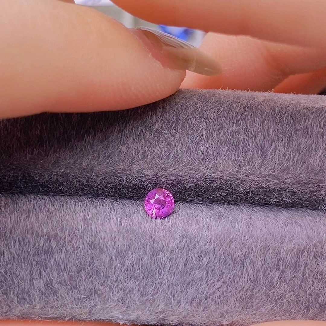 裸石蓝宝石无烧正圆鲜艳明亮火彩不错0.39ct/789号