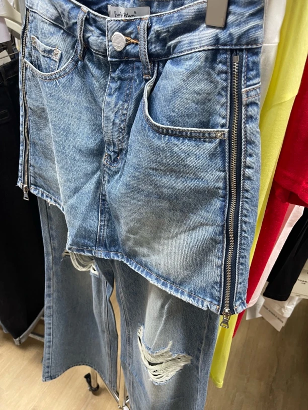 2025夏季GVC订单款侧拉链屁帘破洞牛仔裤