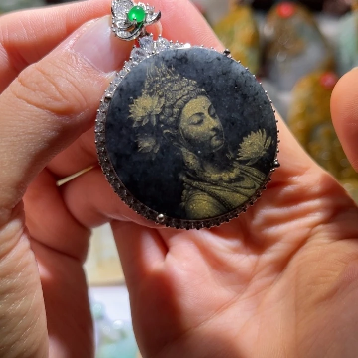 吊坠(不含链)未镶嵌翡翠