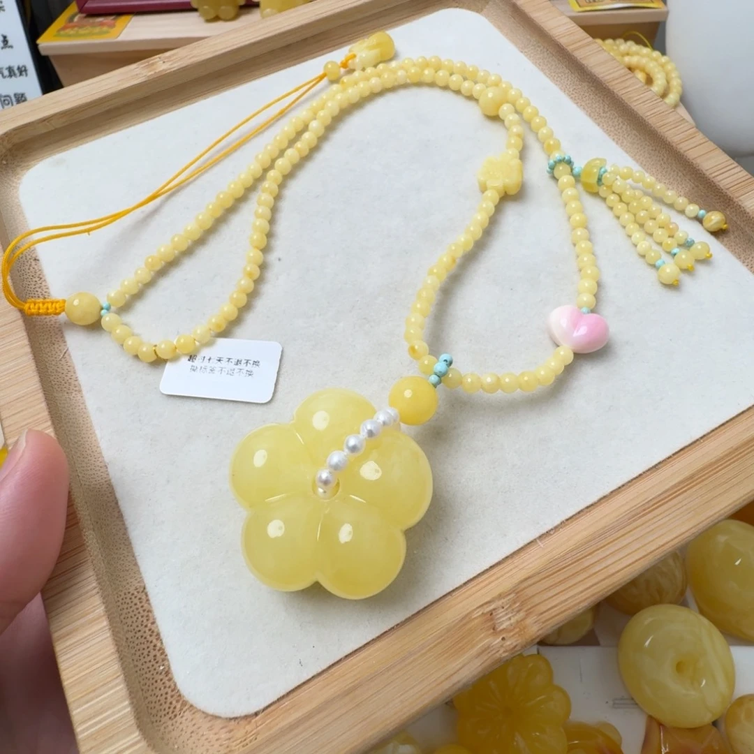 蜜蜡未镶嵌珠宝奇石超过七天不退不换