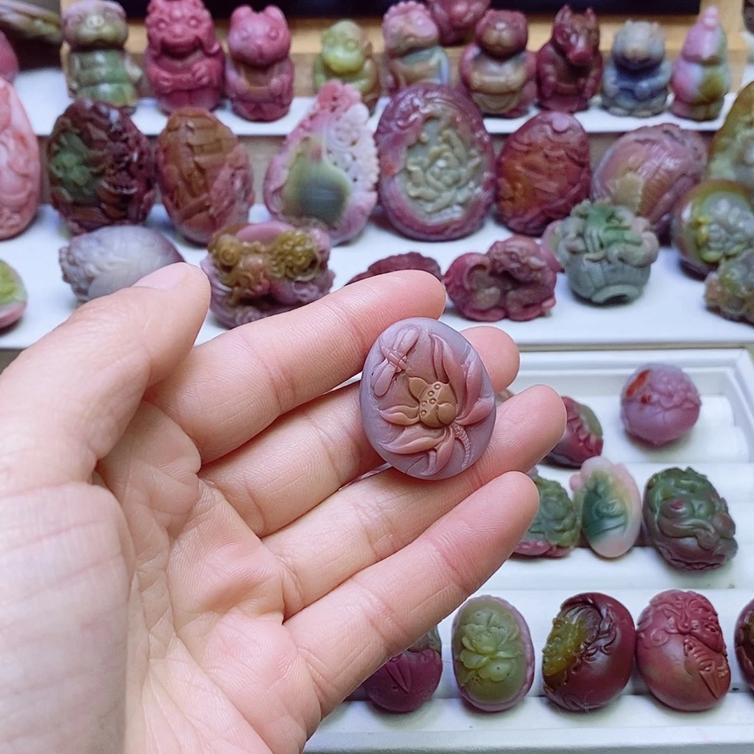 玛瑙/玉髓盐源玛瑙吊坠未镶嵌