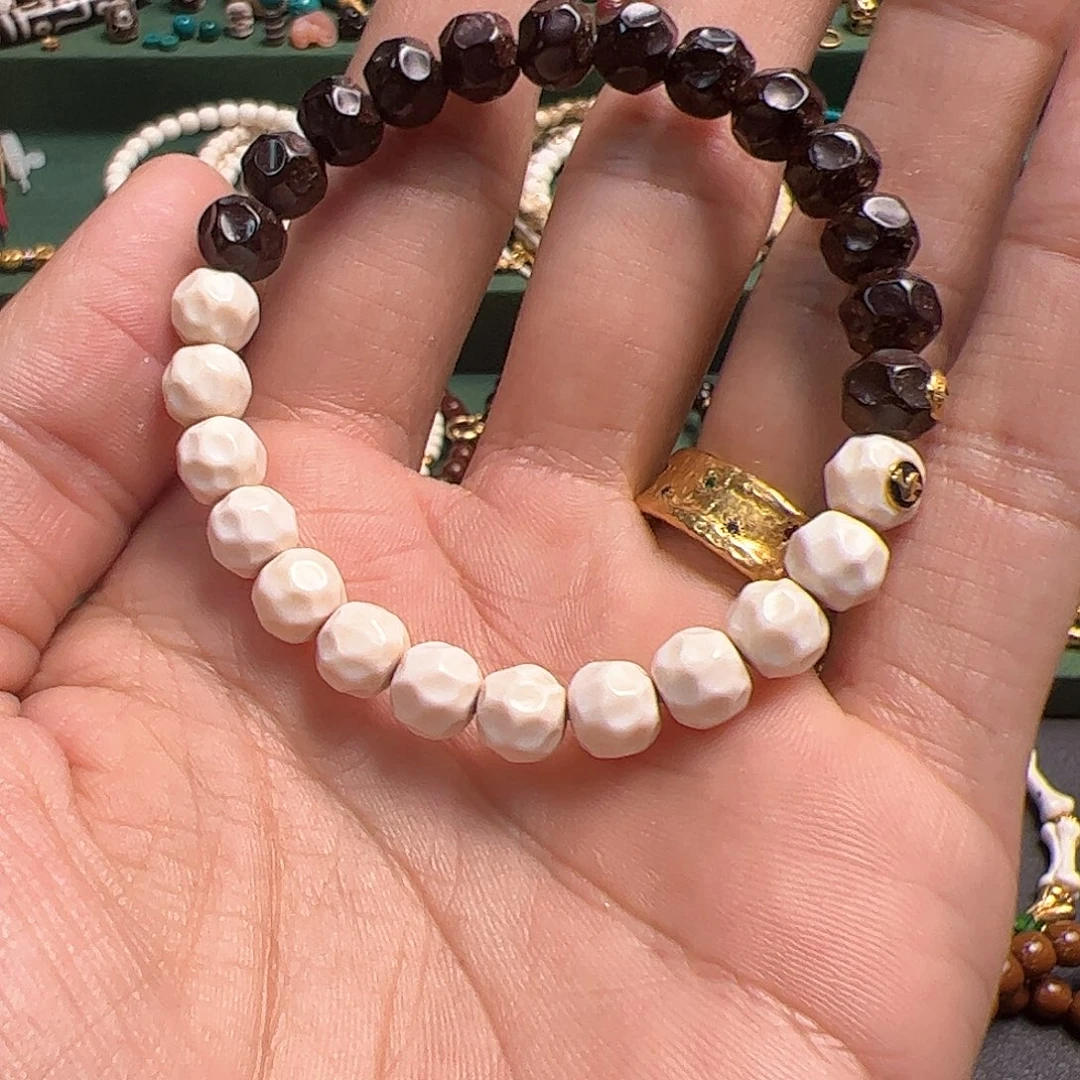 椰蒂吊坠扶****灯8➕黑白单圈