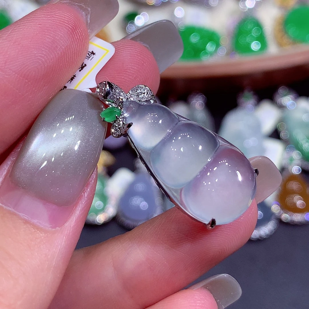 吊坠(不含链)18K金镶嵌翡翠