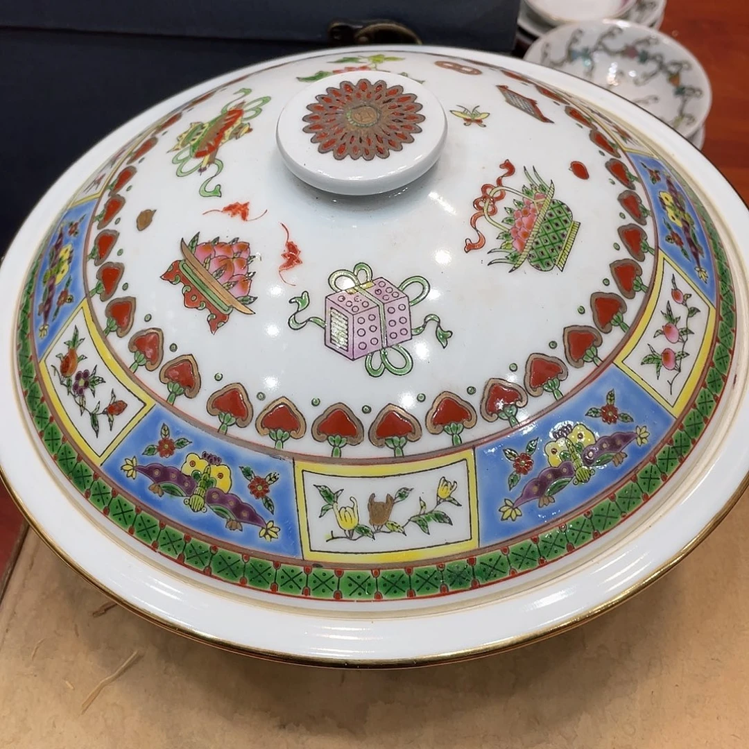 瓷片景德镇粉彩博古品锅