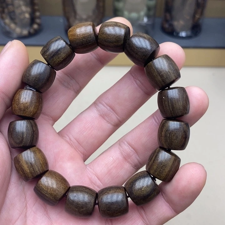 沉香沉香碎屑巴布亚贡木药沉1